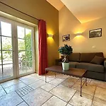 Hotel Logis De Bretonniere - Centre