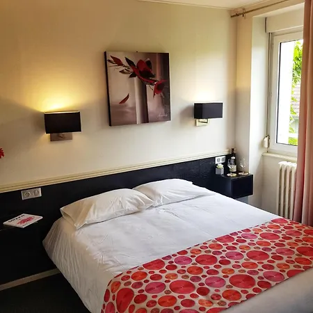 Hotel Logis De Bretonniere - Centre Beaune (Cote d'Or)