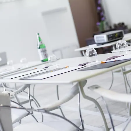 De Bretonniere - Groupe Logis Hotel 3*