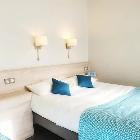 Hotel De Bretonniere - Groupe Logis 3*